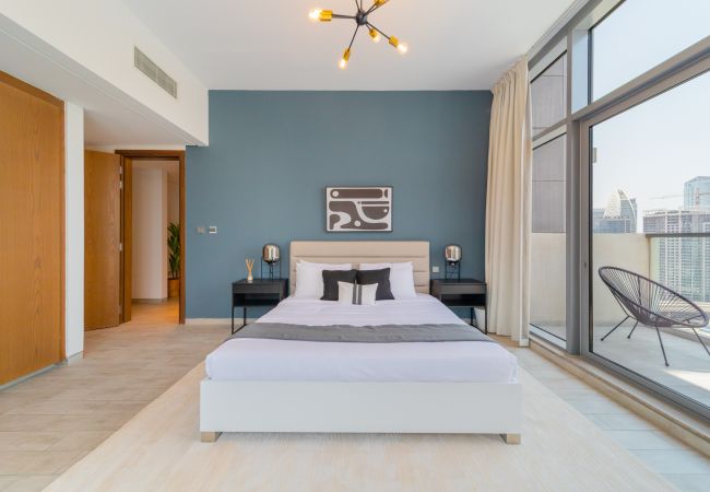 Apartment in Dubai - Amazing Skyscraper 3BR with Burj Khalifa View Apartment in Dubai - Amazing Skyscraper 3BR with Burj Khalifa View