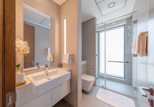 Apartment in Dubai - Amazing Skyscraper 3BR with Burj Khalifa View Apartment in Dubai - Amazing Skyscraper 3BR with Burj Khalifa View