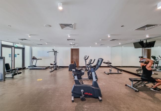 Apartment in Dubai - Amazing Skyscraper 3BR with Burj Khalifa View Apartment in Dubai - Amazing Skyscraper 3BR with Burj Khalifa View