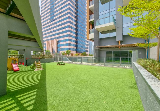 Apartment in Dubai - Amazing Skyscraper 3BR with Burj Khalifa View Apartment in Dubai - Amazing Skyscraper 3BR with Burj Khalifa View