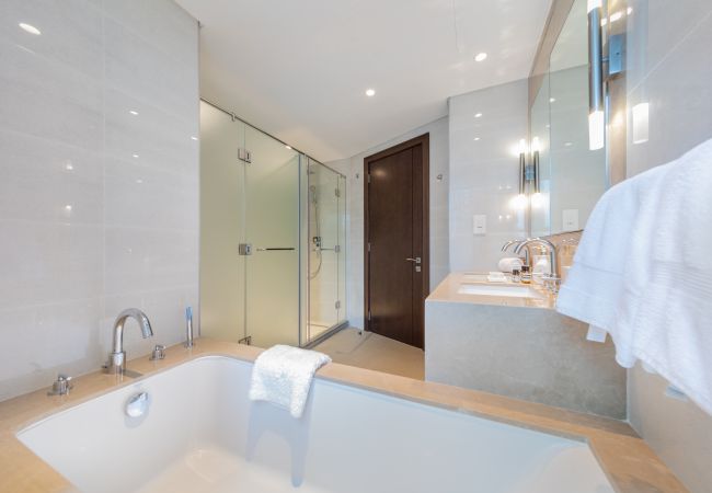 Apartment in Dubai - Charming 2BR Apt at Opera Grand Apartment in Dubai - Charming 2BR Apt at Opera Grand