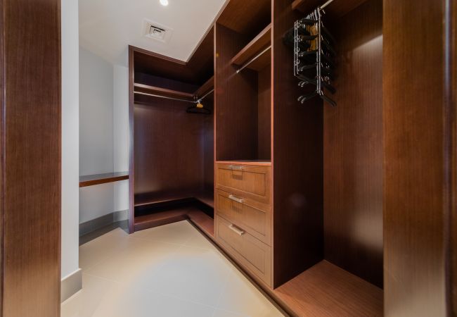 Apartment in Dubai - Charming 2BR Apt at Opera Grand Apartment in Dubai - Charming 2BR Apt at Opera Grand