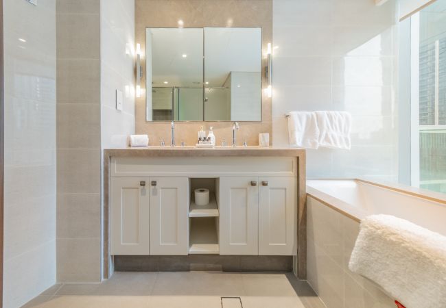 Apartment in Dubai - Charming 2BR Apt at Opera Grand Apartment in Dubai - Charming 2BR Apt at Opera Grand