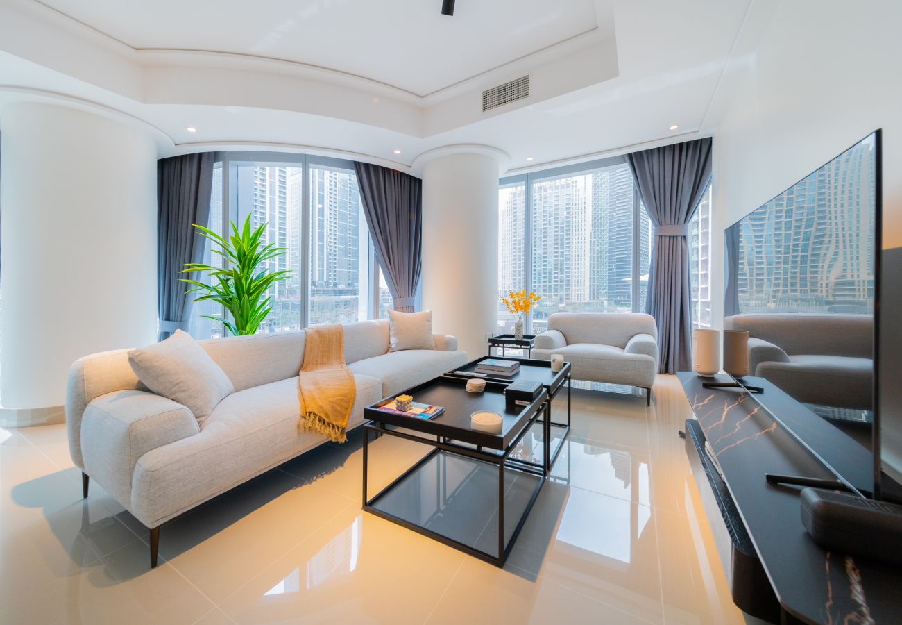 Apartment in Dubai - Charming 2BR Apt at Opera Grand