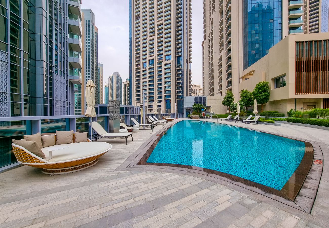 Apartment in Dubai - Charming 2BR Apt at Opera Grand