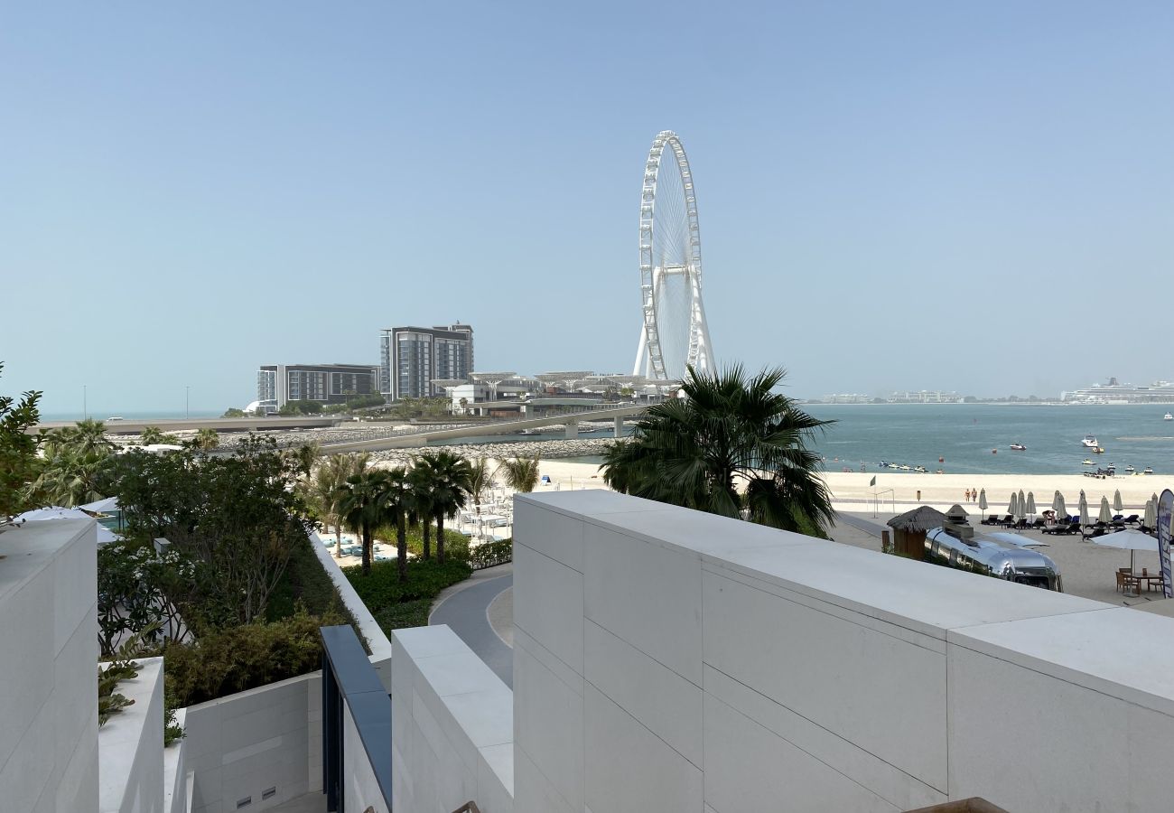 Apartment in Dubai - Marvelous 1BR Apt with Marina View at Address JBR