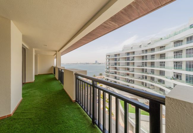 Apartment in Dubai -  Astounding 2BR with Sea View at Anantara The Palm Apartment in Dubai -  Astounding 2BR with Sea View at Anantara The Palm