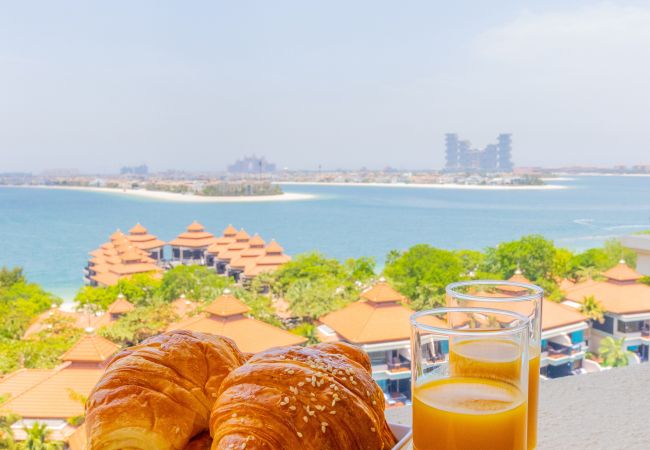 Apartment in Dubai -  Astounding 2BR with Sea View at Anantara The Palm Apartment in Dubai -  Astounding 2BR with Sea View at Anantara The Palm