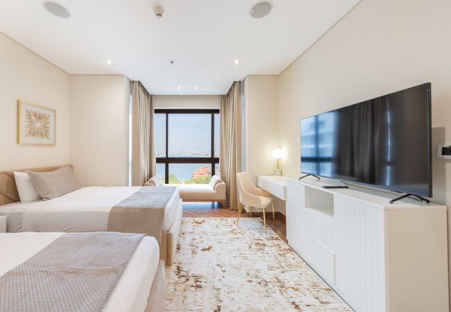 Apartment in Dubai -  Astounding 2BR with Sea View at Anantara The Palm Apartment in Dubai -  Astounding 2BR with Sea View at Anantara The Palm