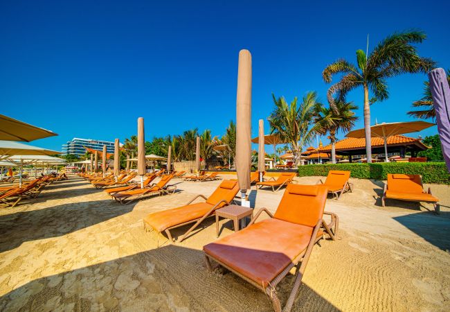 Apartment in Dubai -  Astounding 2BR with Sea View at Anantara The Palm Apartment in Dubai -  Astounding 2BR with Sea View at Anantara The Palm