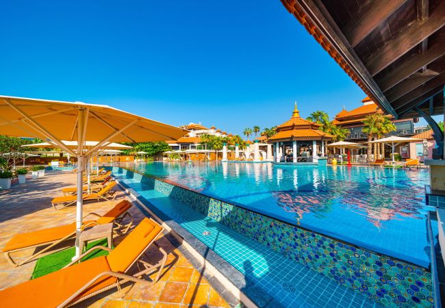 Apartment in Dubai -  Astounding 2BR with Sea View at Anantara The Palm Apartment in Dubai -  Astounding 2BR with Sea View at Anantara The Palm