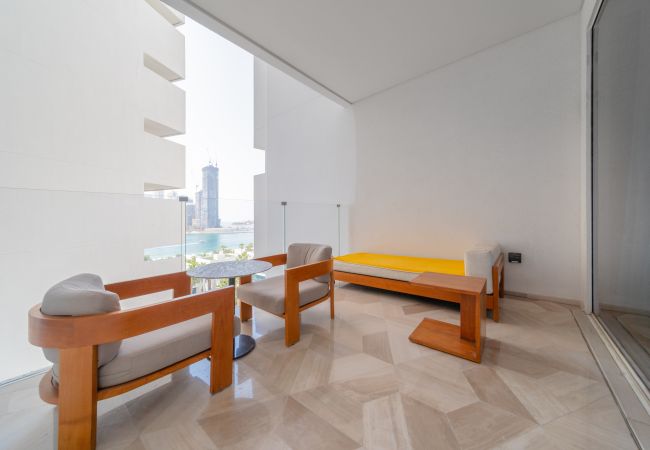 Apartment in Dubai - Astounding 1BR Apartment with Sea View Apartment in Dubai - Astounding 1BR Apartment with Sea View