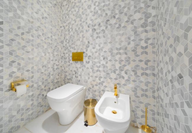 Apartment in Dubai - Astounding 1BR Apartment with Sea View Apartment in Dubai - Astounding 1BR Apartment with Sea View