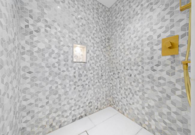 Apartment in Dubai - Astounding 1BR Apartment with Sea View Apartment in Dubai - Astounding 1BR Apartment with Sea View