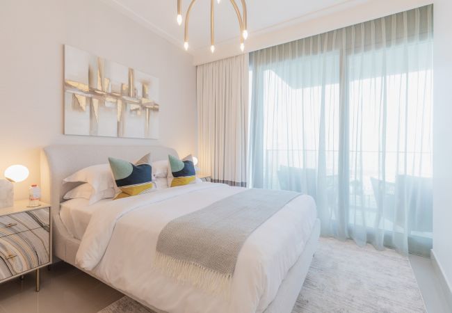 Apartment in Dubai - Exquisite 3BR Apt with Burj Khalifa view Apartment in Dubai - Exquisite 3BR Apt with Burj Khalifa view