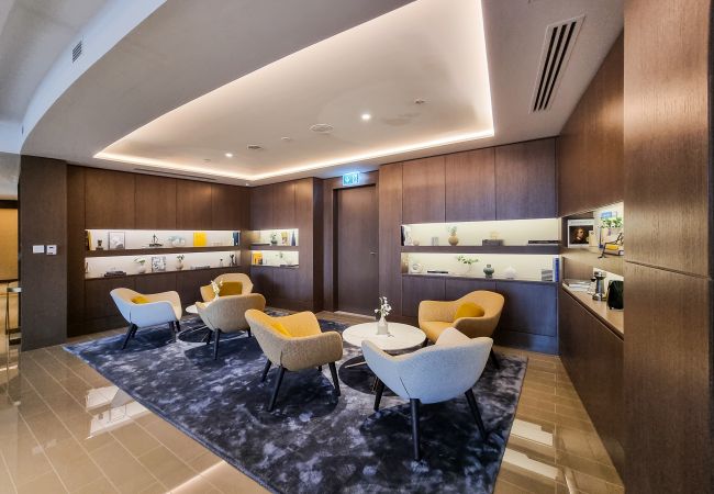 Apartment in Dubai - Exquisite 3BR Apt with Burj Khalifa view Apartment in Dubai - Exquisite 3BR Apt with Burj Khalifa view