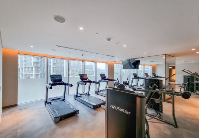 Apartment in Dubai - Exquisite 3BR Apt with Burj Khalifa view Apartment in Dubai - Exquisite 3BR Apt with Burj Khalifa view