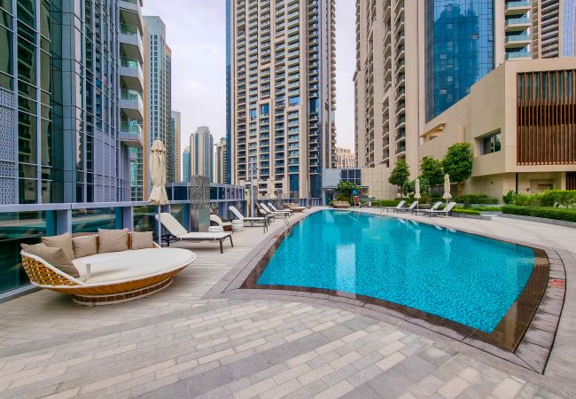 Apartment in Dubai - Exquisite 3BR Apt with Burj Khalifa view Apartment in Dubai - Exquisite 3BR Apt with Burj Khalifa view