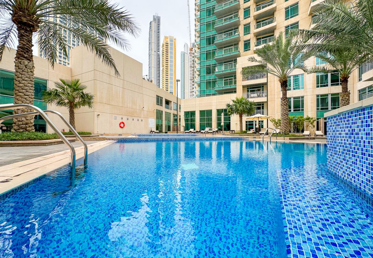 Apartment in Dubai - Astounding 2BR With Burj Khalifa View