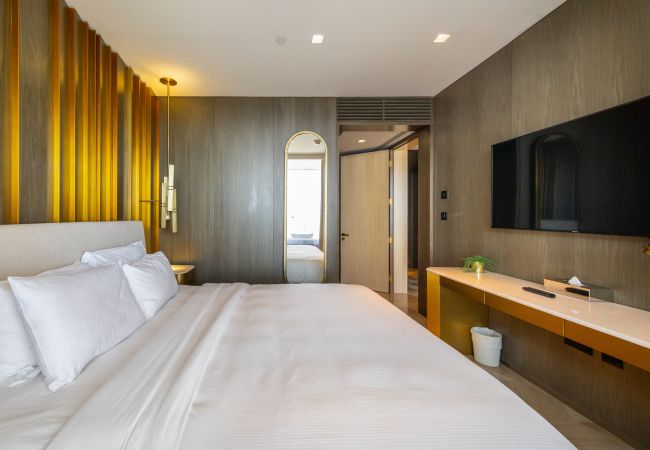 Apartment in Dubai - Fascinating 1BR with Burj Arab View at FIVE Palm Apartment in Dubai - Fascinating 1BR with Burj Arab View at FIVE Palm