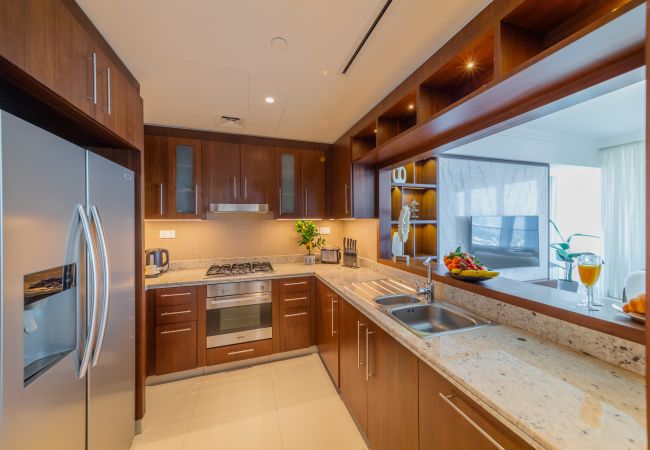 Apartment in Dubai - Exquisite 2BR Apt w/ Burj Khalifa & Fountain View Apartment in Dubai - Exquisite 2BR Apt w/ Burj Khalifa & Fountain View