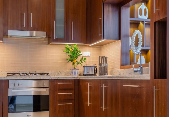 Apartment in Dubai - Exquisite 2BR Apt w/ Burj Khalifa & Fountain View Apartment in Dubai - Exquisite 2BR Apt w/ Burj Khalifa & Fountain View