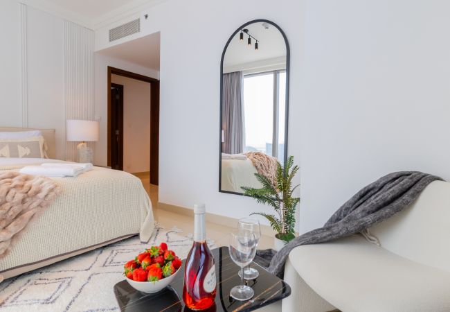 Apartment in Dubai - Exquisite 2BR Apt w/ Burj Khalifa & Fountain View Apartment in Dubai - Exquisite 2BR Apt w/ Burj Khalifa & Fountain View
