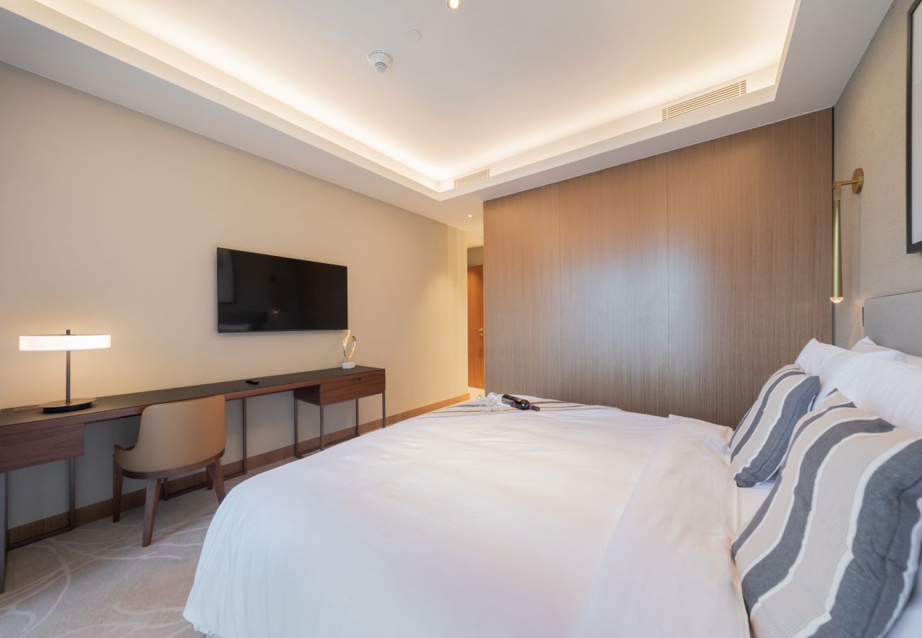 Apartment in Dubai - Chic 2BR Apt at Address Residences Dubai Opera