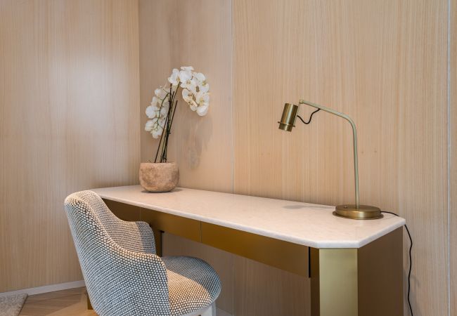 Apartment in Dubai - Astonishing 1BR Apt with Sea View Apartment in Dubai - Astonishing 1BR Apt with Sea View
