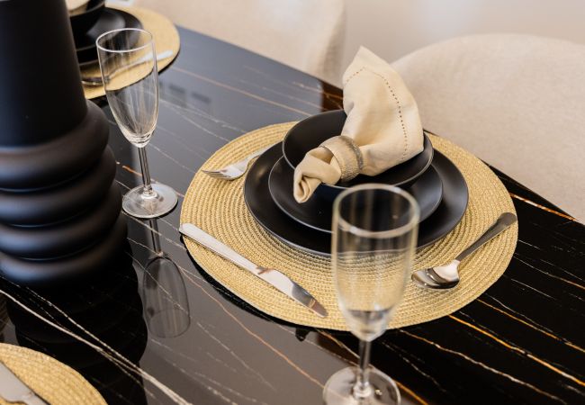 Apartment in Dubai - Tremendous 2BR Apt at Downtown Dubai Apartment in Dubai - Tremendous 2BR Apt at Downtown Dubai