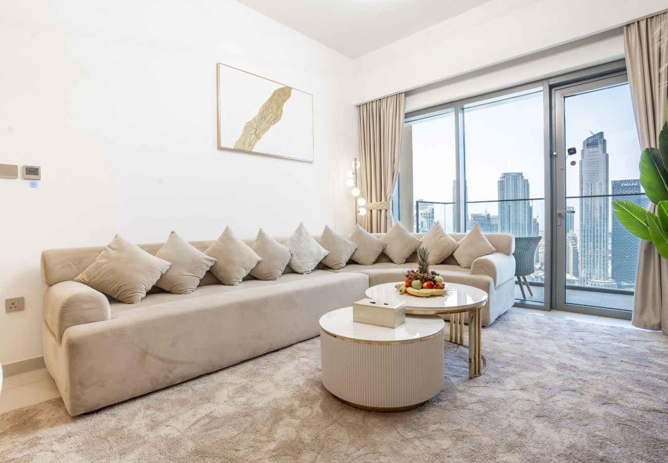Apartment in Dubai - Chic 2BR w/ Exquisite Burj Khalifa & fountain View