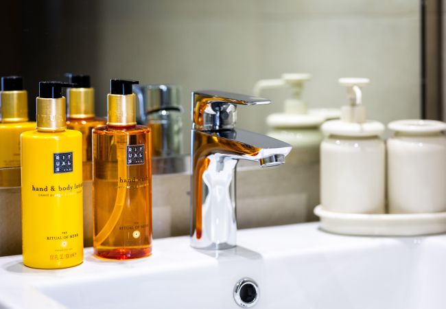 Apartment in Dubai - Aesthetic 1BR Apt with City View Apartment in Dubai - Aesthetic 1BR Apt with City View