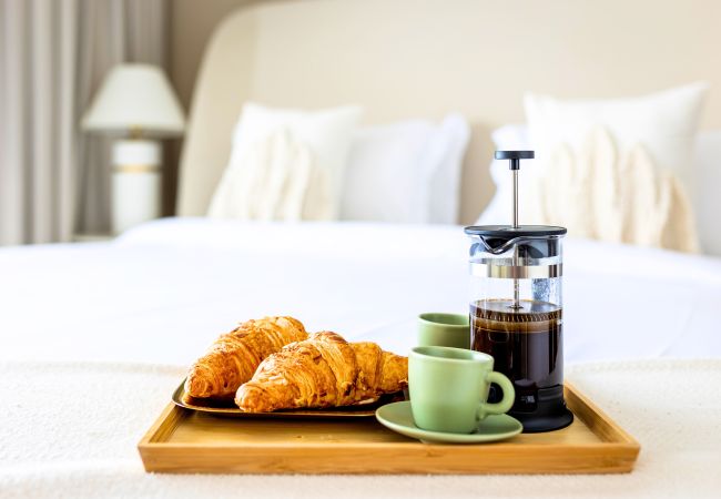 Apartment in Dubai - Superb 2BR w/Burj Khalifa & Fountain View Apartment in Dubai - Superb 2BR w/Burj Khalifa & Fountain View