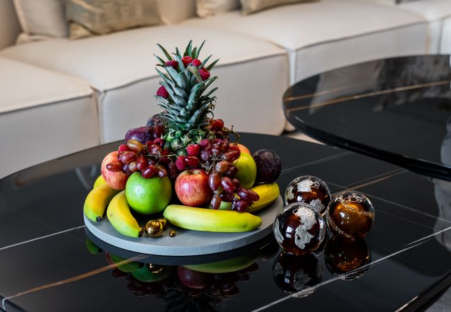 Apartment in Dubai - Startling 4BR Villa With Sea View Apartment in Dubai - Startling 4BR Villa With Sea View