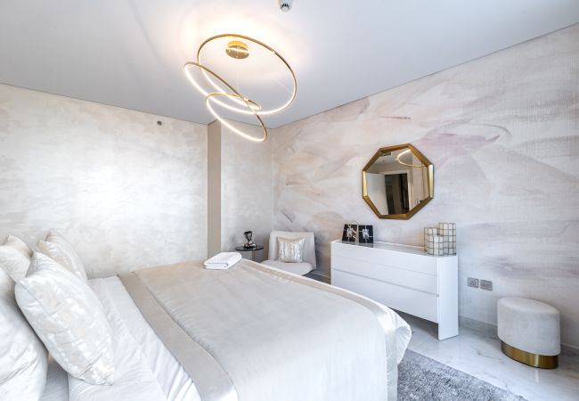Apartment in Dubai - Startling 4BR Villa With Sea View Apartment in Dubai - Startling 4BR Villa With Sea View