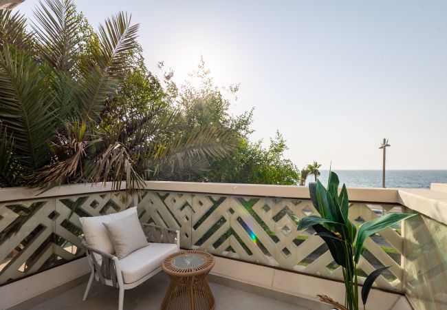 Apartment in Dubai - Startling 4BR Villa With Sea View Apartment in Dubai - Startling 4BR Villa With Sea View