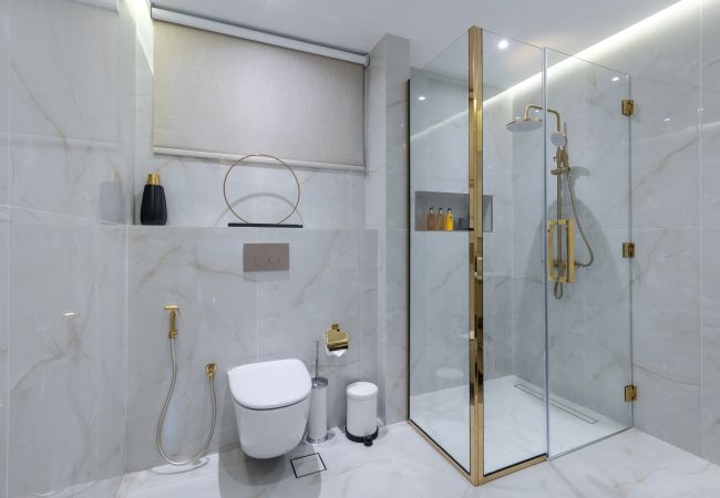 Apartment in Dubai - Startling 4BR Villa With Sea View Apartment in Dubai - Startling 4BR Villa With Sea View