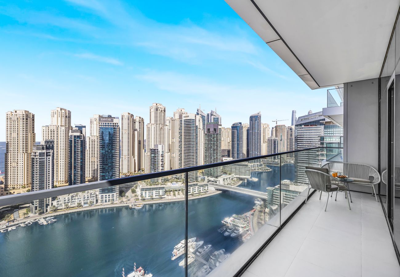 Apartment in Dubai - Dazzling 2BR Apt at VIDA Marina Residences