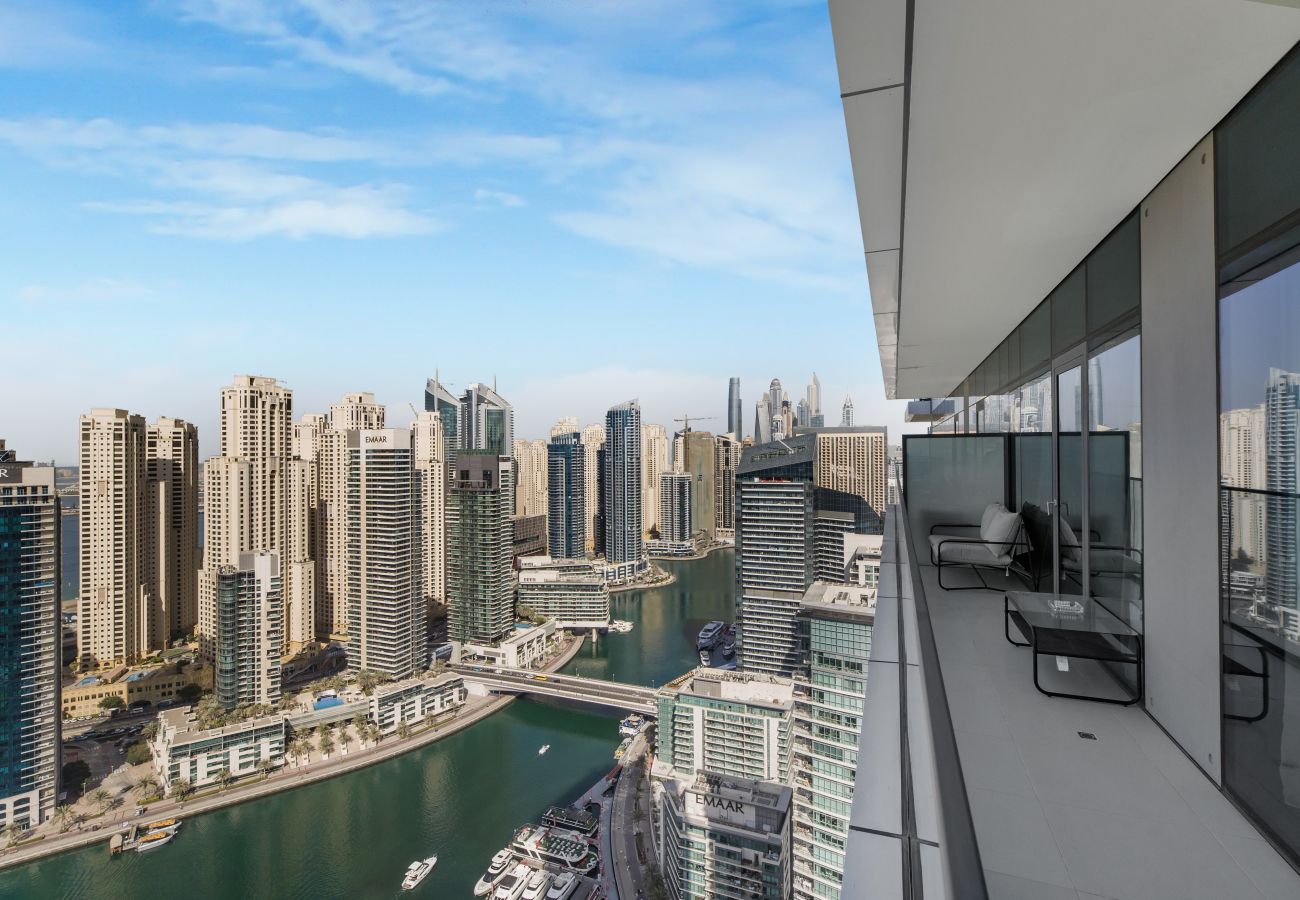 Apartment in Dubai - Startling 3BR Apt w/Marina View at VIDA Marina