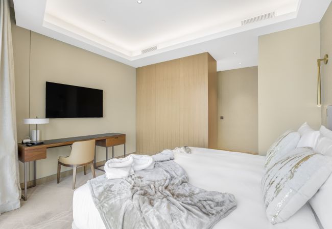 Apartment in Dubai - Chic 1BR Apt at Address Dubai Opera Residences Apartment in Dubai - Chic 1BR Apt at Address Dubai Opera Residences