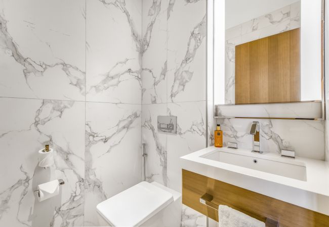 Apartment in Dubai - Chic 1BR Apt at Address Dubai Opera Residences Apartment in Dubai - Chic 1BR Apt at Address Dubai Opera Residences