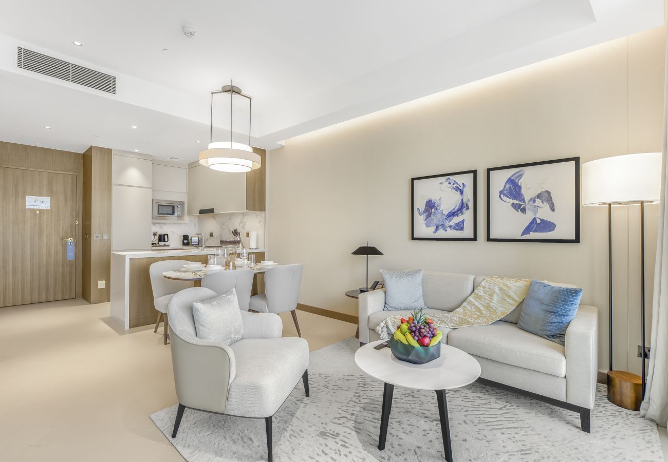 Apartment in Dubai - Chic 1BR Apt at Address Dubai Opera Residences