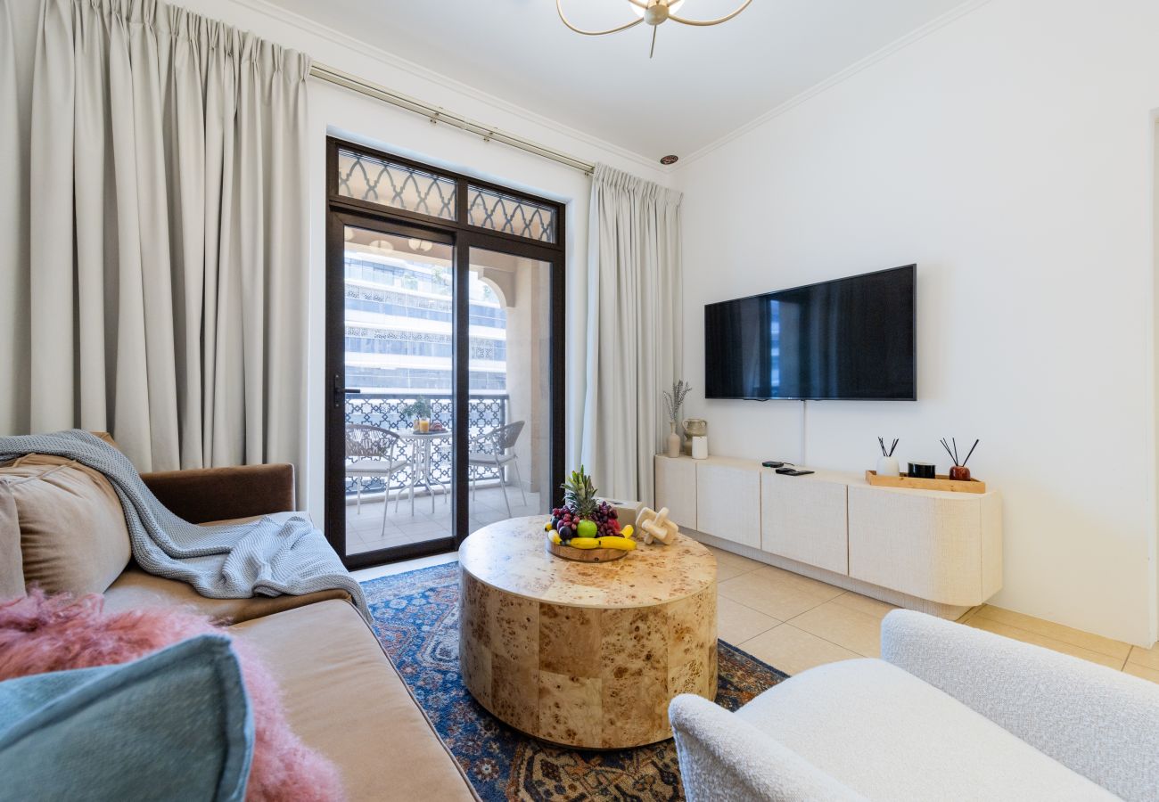 Apartment in Dubai - Exquisite 1BR Apt in Downtown Dubai