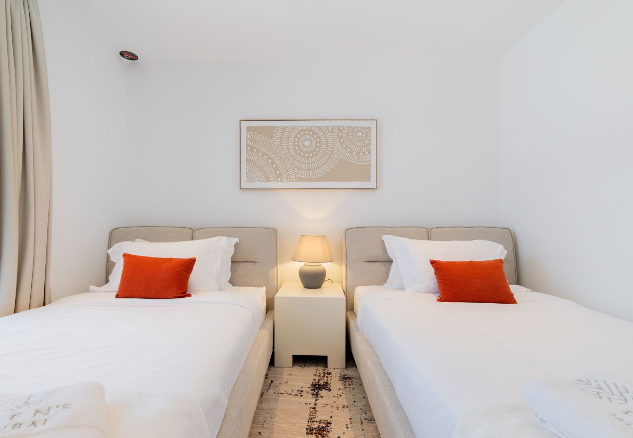 Apartment in Dubai - Exquisite 1BR Apt in Downtown Dubai