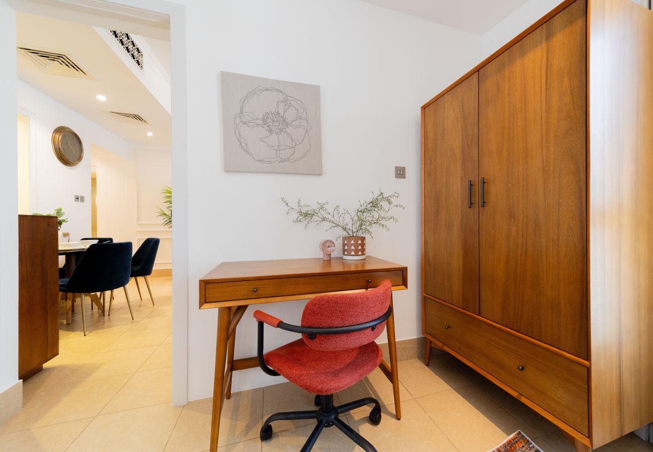 Apartment in Dubai - Exquisite 1BR Apt in Downtown Dubai