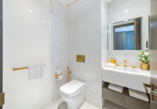 Apartment in Dubai - Extravagant 2BR Apt at FIVE Palm w/Sea View Apartment in Dubai - Extravagant 2BR Apt at FIVE Palm w/Sea View