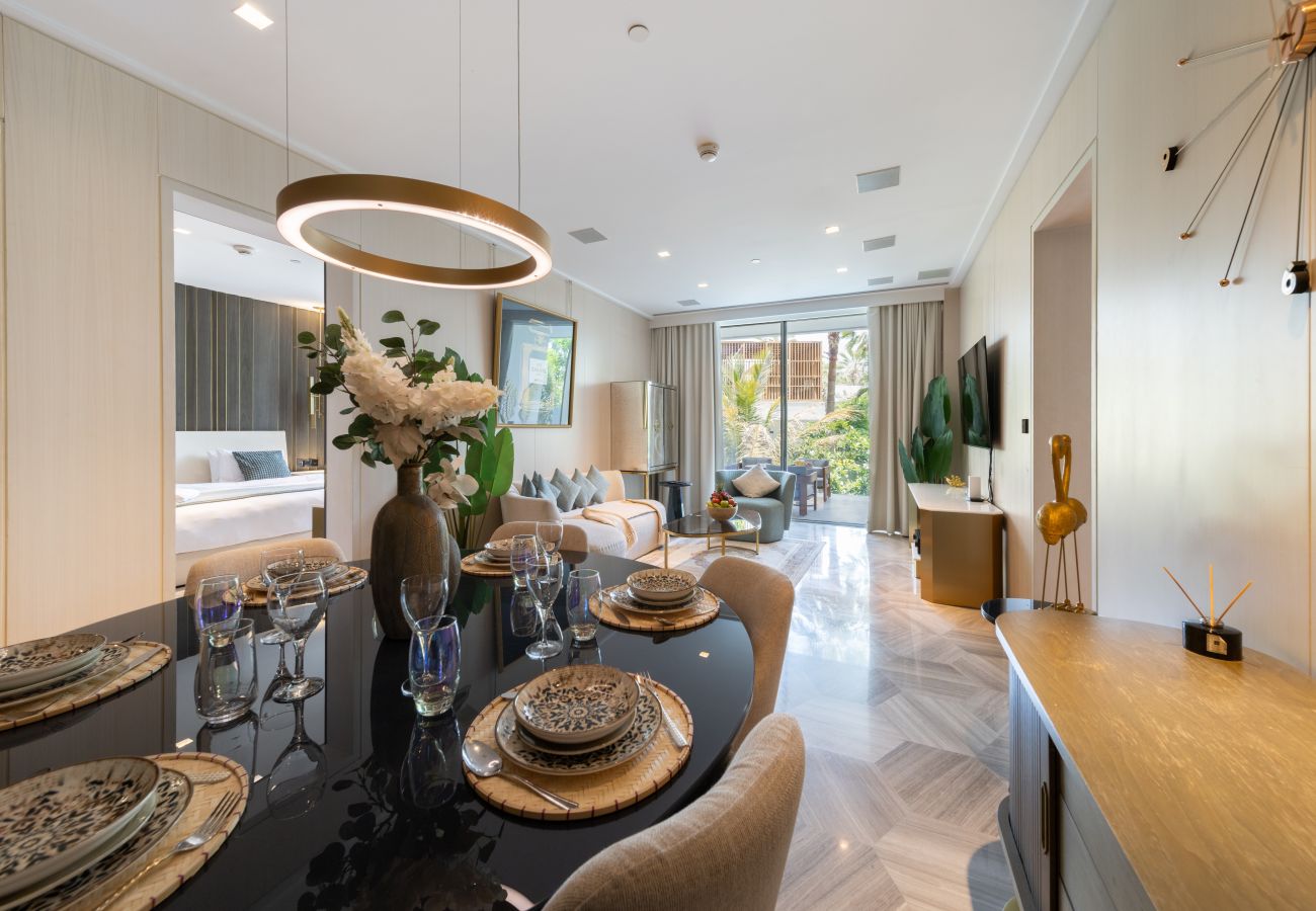 Apartment in Dubai - Startling 2BR Apt at FIVE Palm Residences