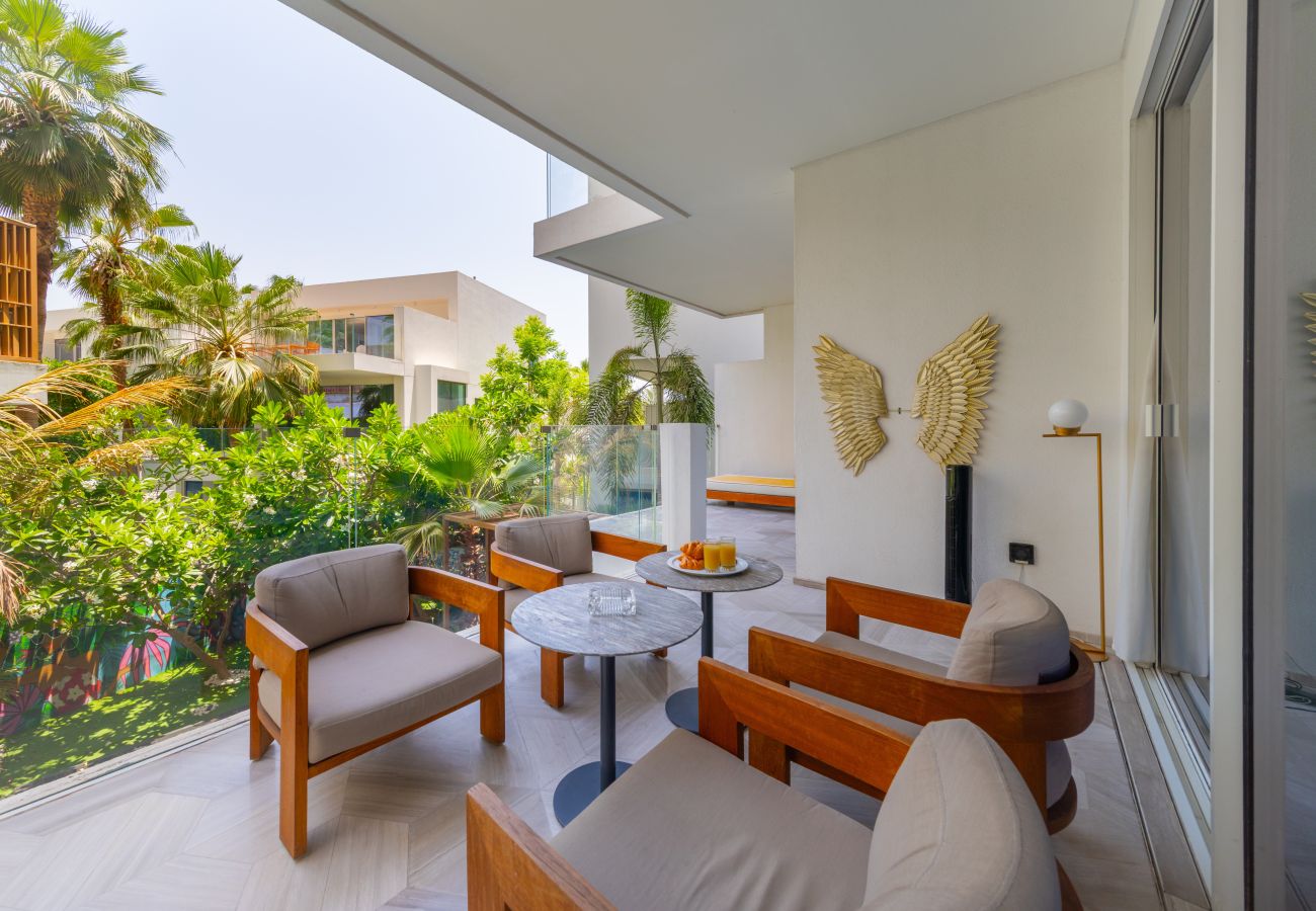 Apartment in Dubai - Startling 2BR Apt at FIVE Palm Residences