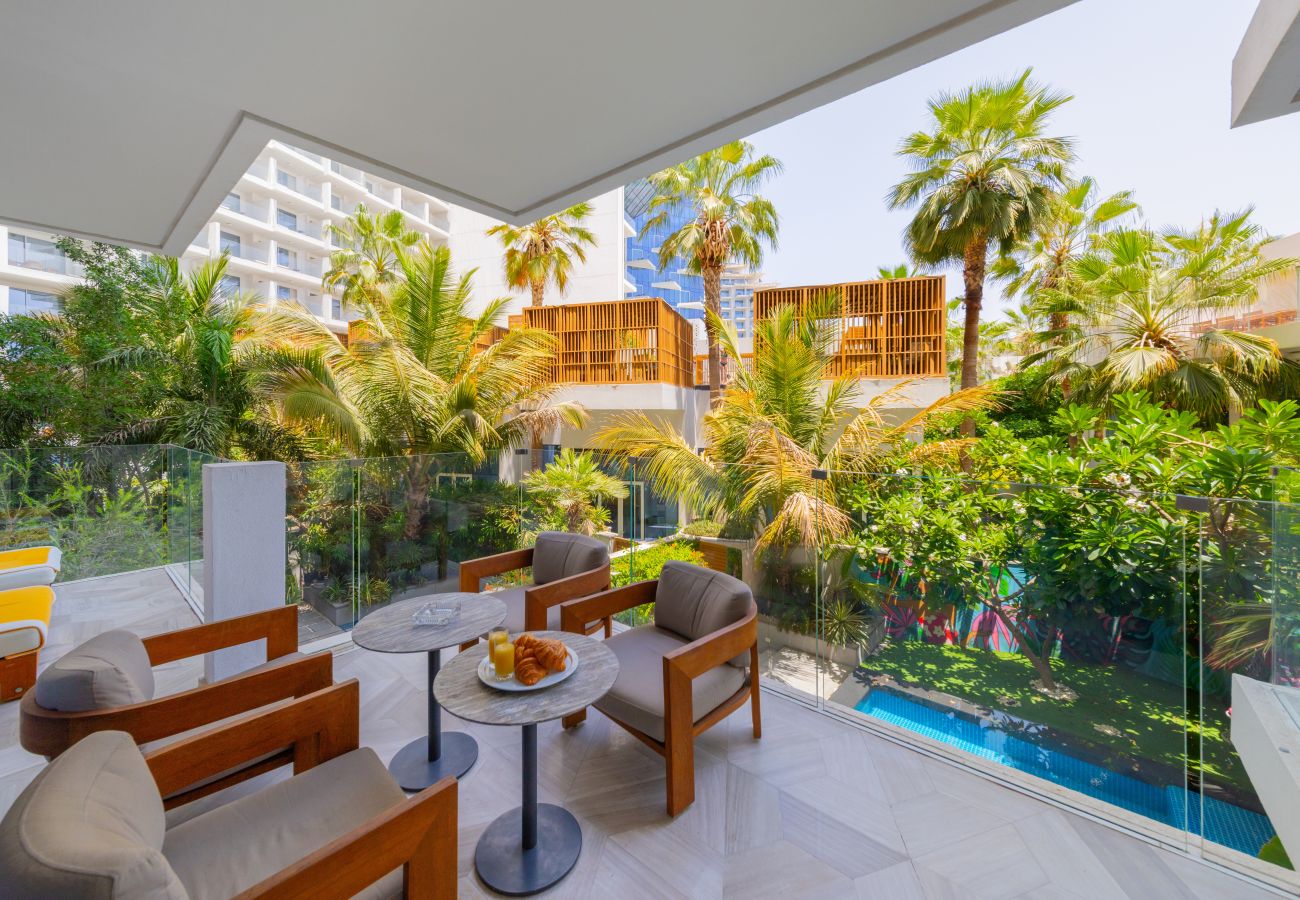 Apartment in Dubai - Startling 2BR Apt at FIVE Palm Residences