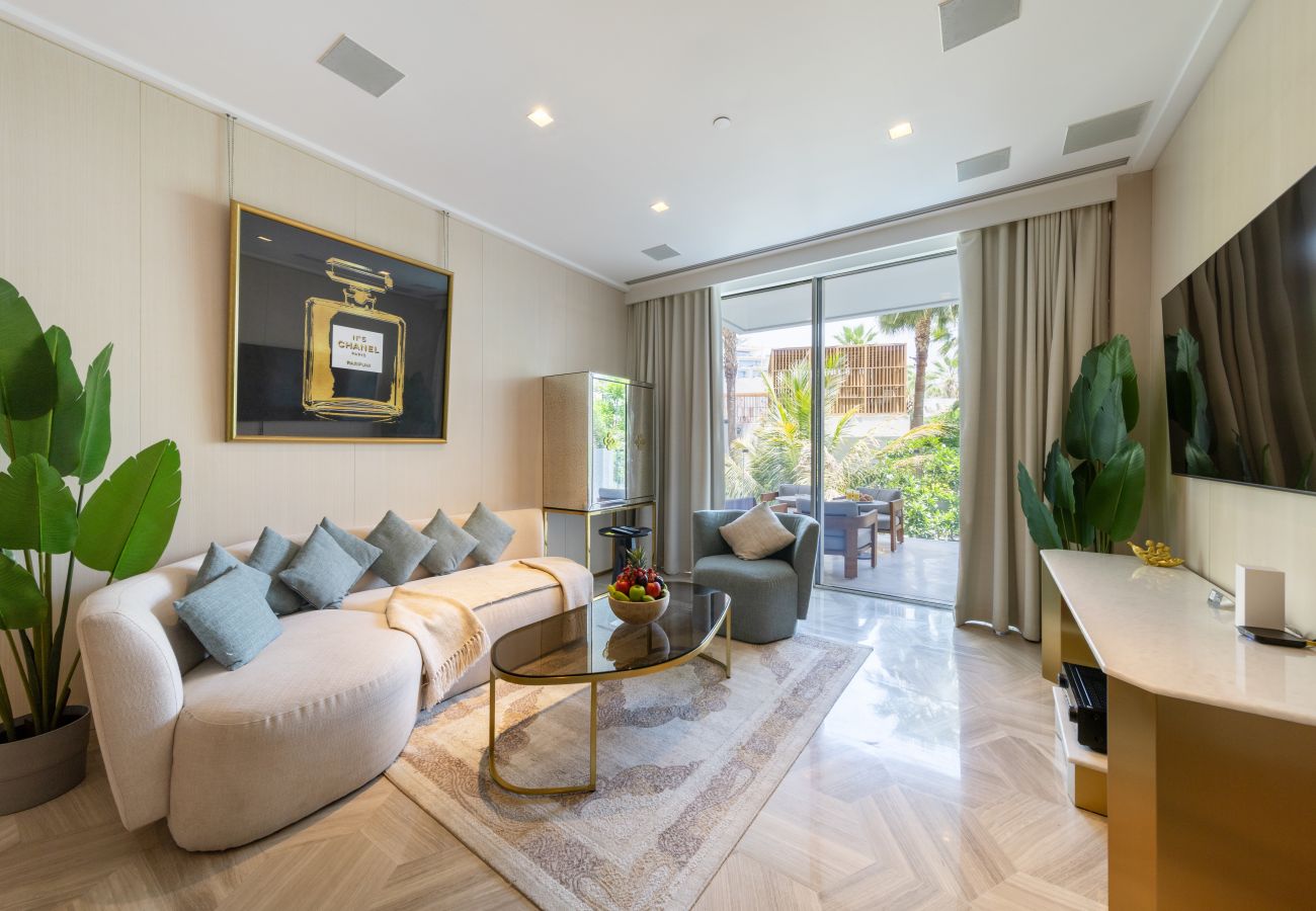 Apartment in Dubai - Startling 2BR Apt at FIVE Palm Residences